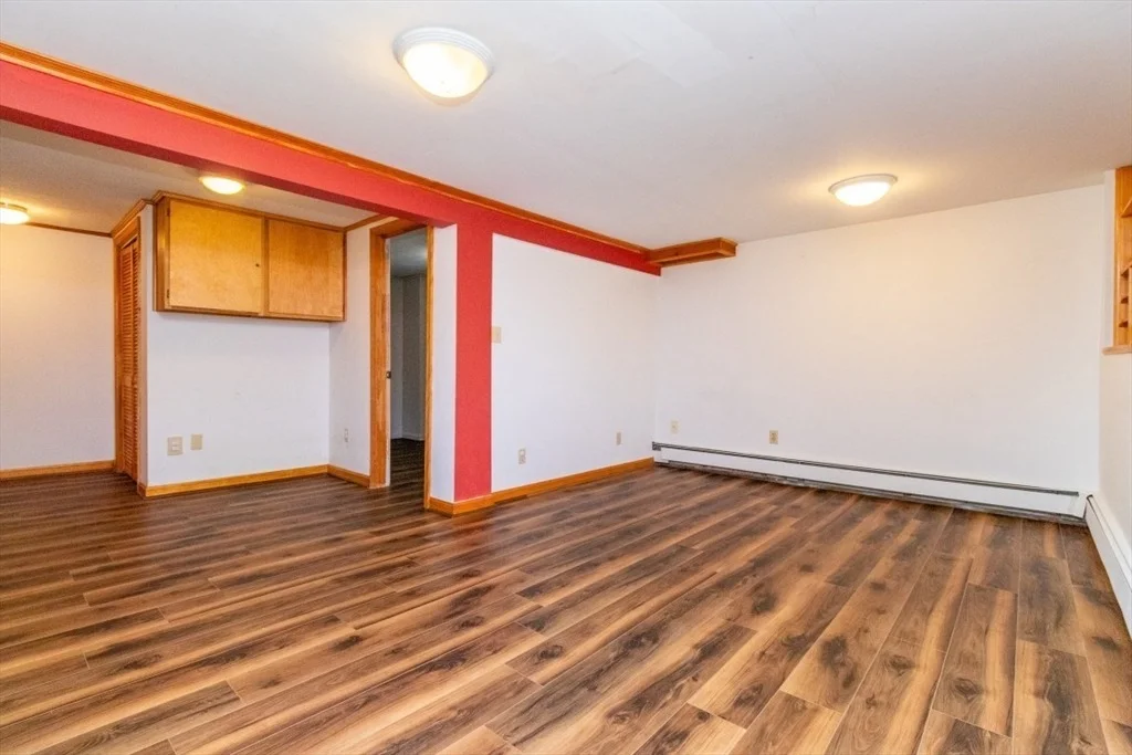 Photo of 6 Dennis Rd