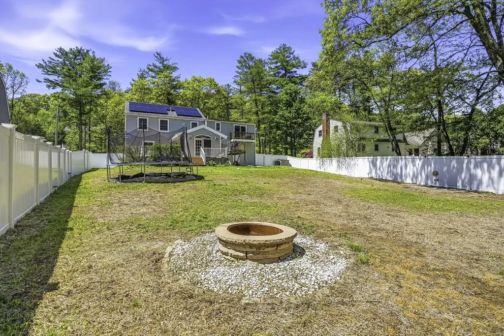 Photo of 1239 Edgell Rd