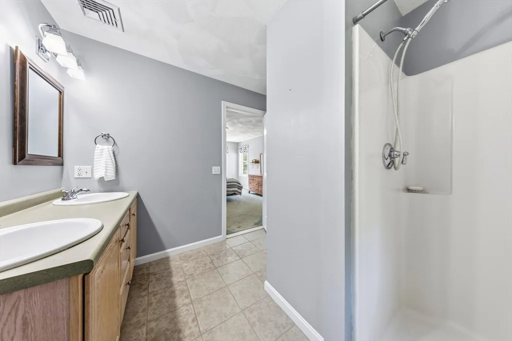 Photo of 102 Cathedral Drive