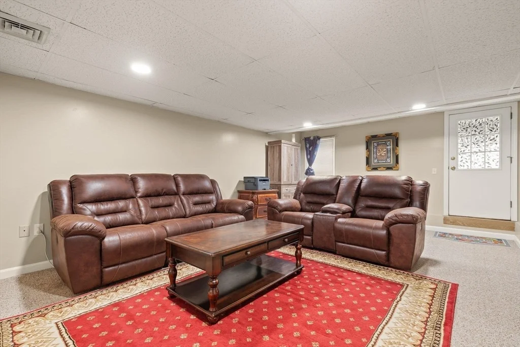 Photo of 18 Meena Dr