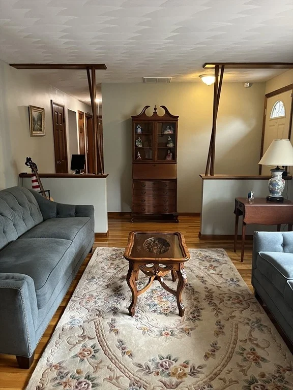 Photo of 18 Lillian Rd