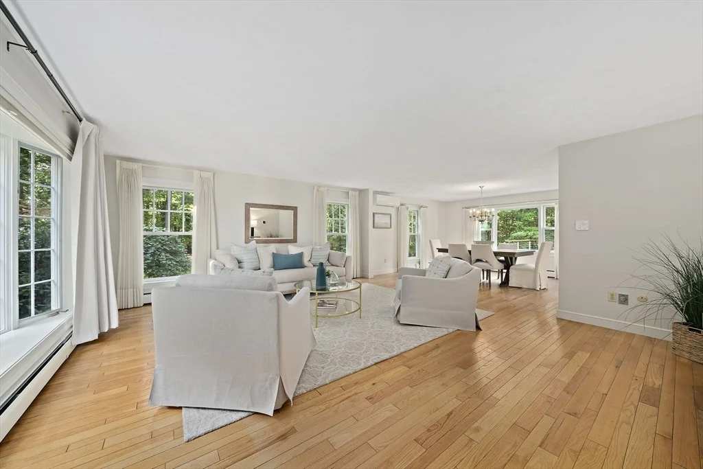 Photo of 10 Green Ln