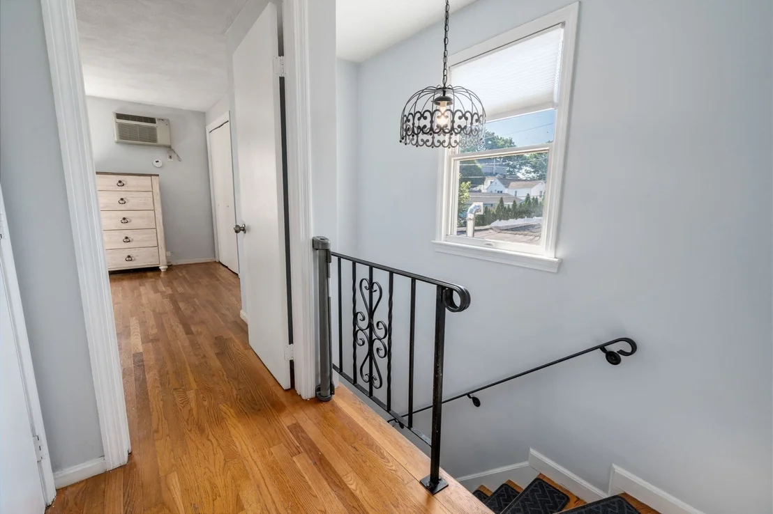 Photo of 33 Plant Rd