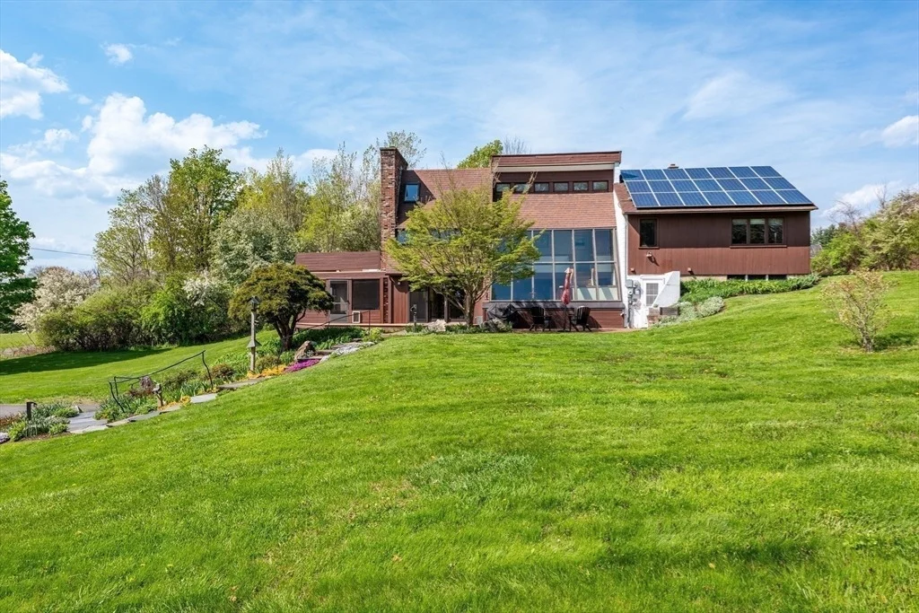 Photo of 400 Middle St