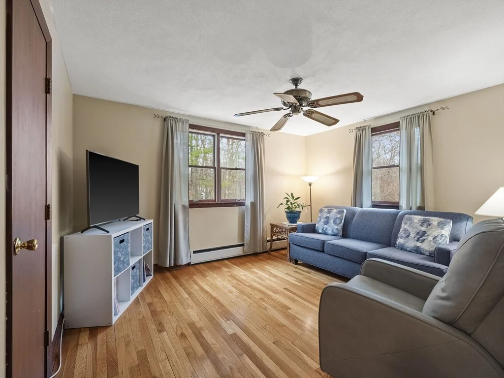Photo of 7 Spruce Rd