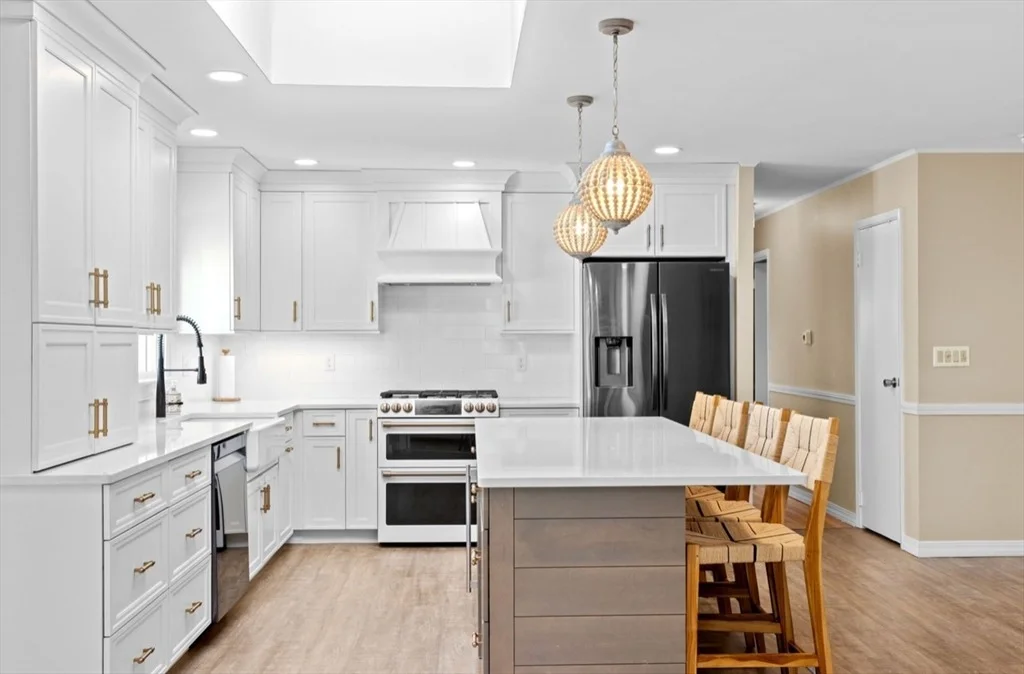 Photo of 63 Chandler Dr