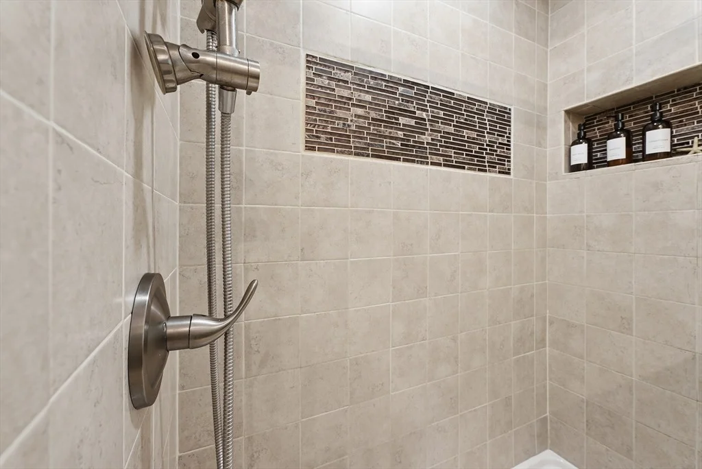 Photo of 98 Mclean Parkway