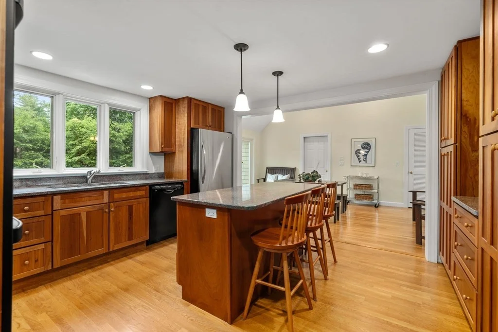 Photo of 40 Upson Rd