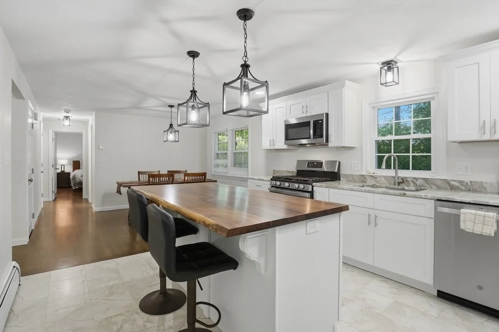 Photo of 351 Maple Street