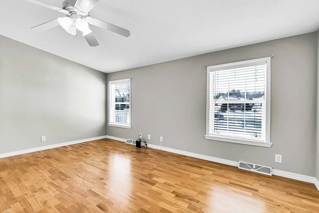 Photo of 32 Modena Circle