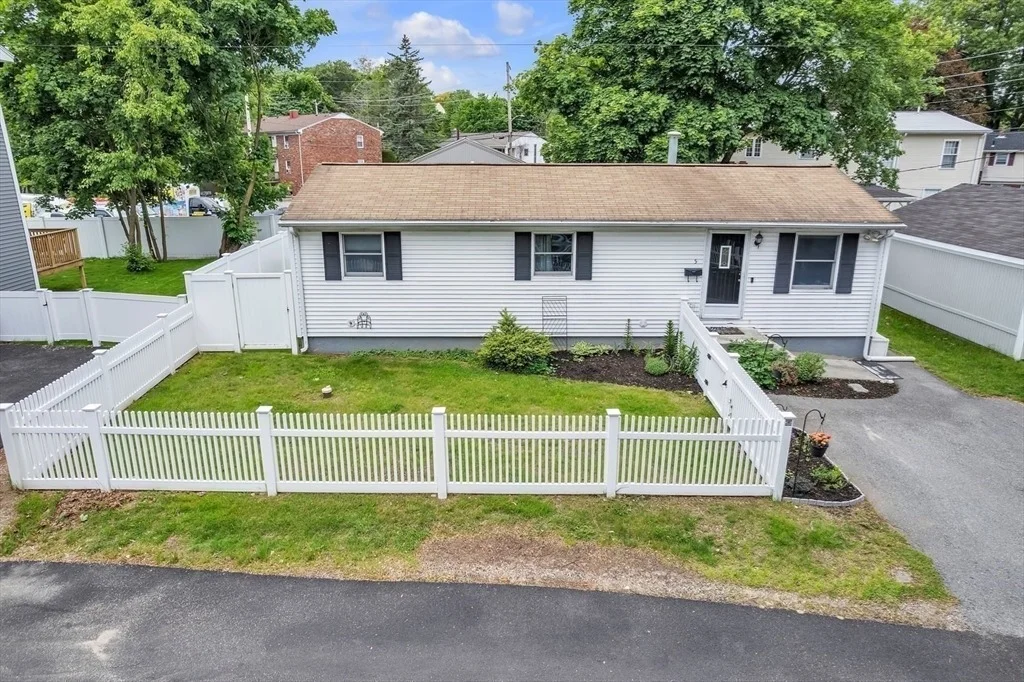 Photo of 5 Arcadia Ave