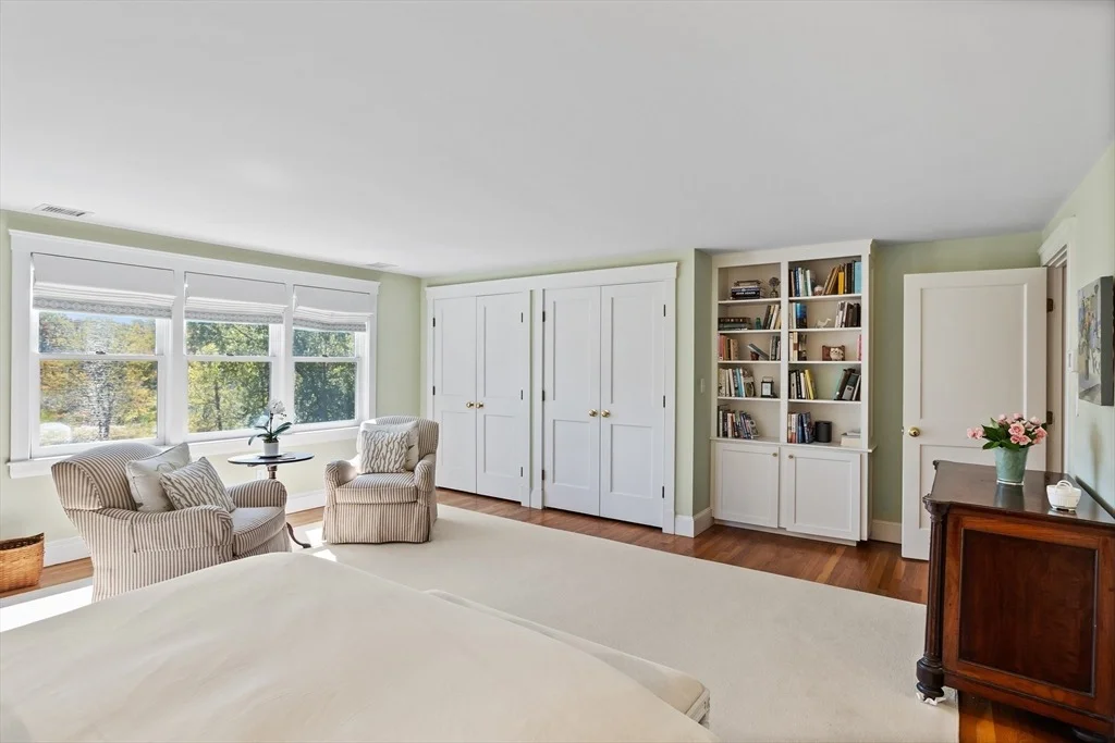 Photo of 612 Lexington
