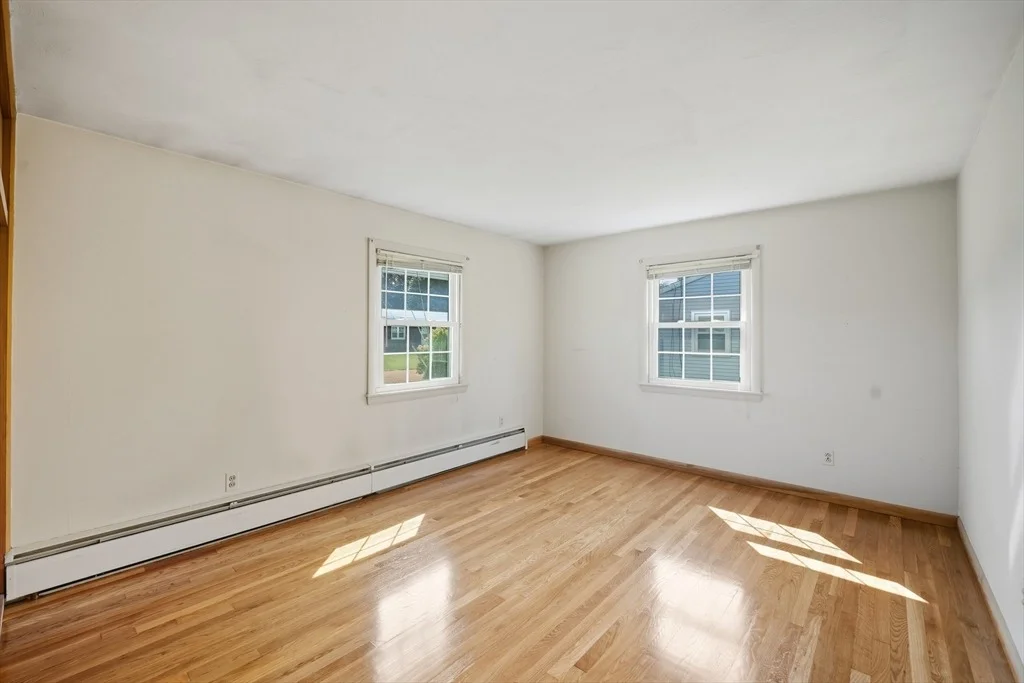 Photo of 69 Beveridge Blvd