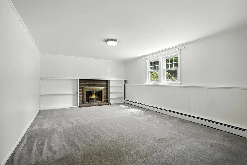 Photo of 10 Diantonio Dr