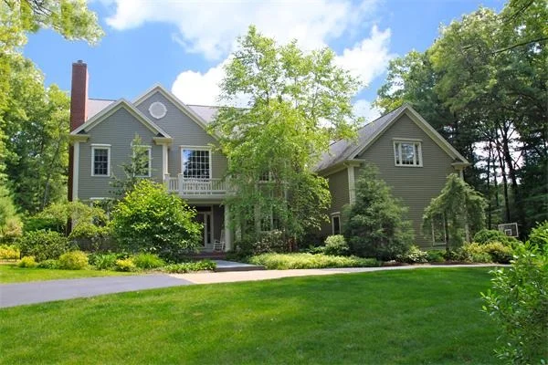 Photo of 34 Livingston Road