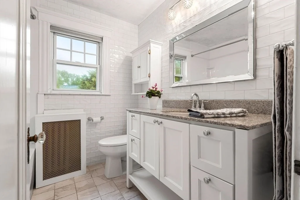Photo of 8 Warren Road