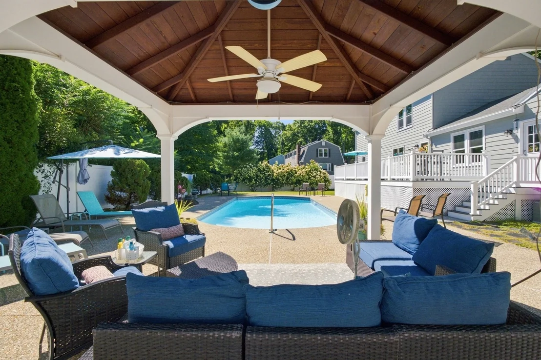 Photo of 4 Portmore Ln