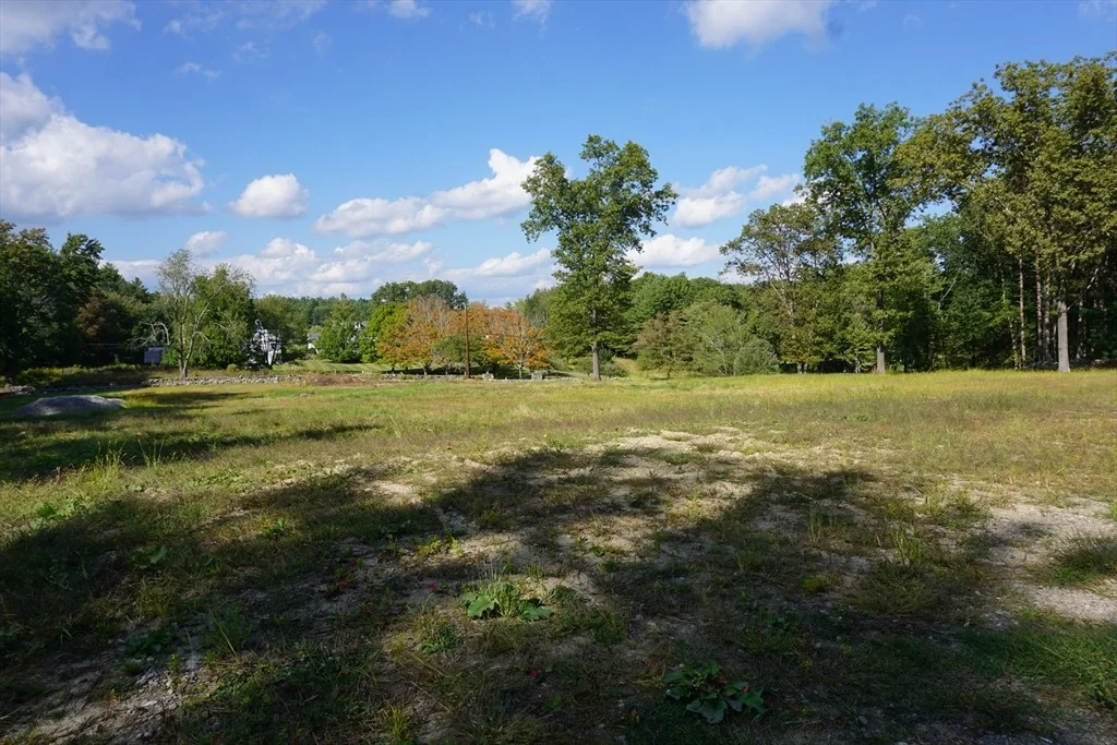 Photo of 25 Madigan Ln