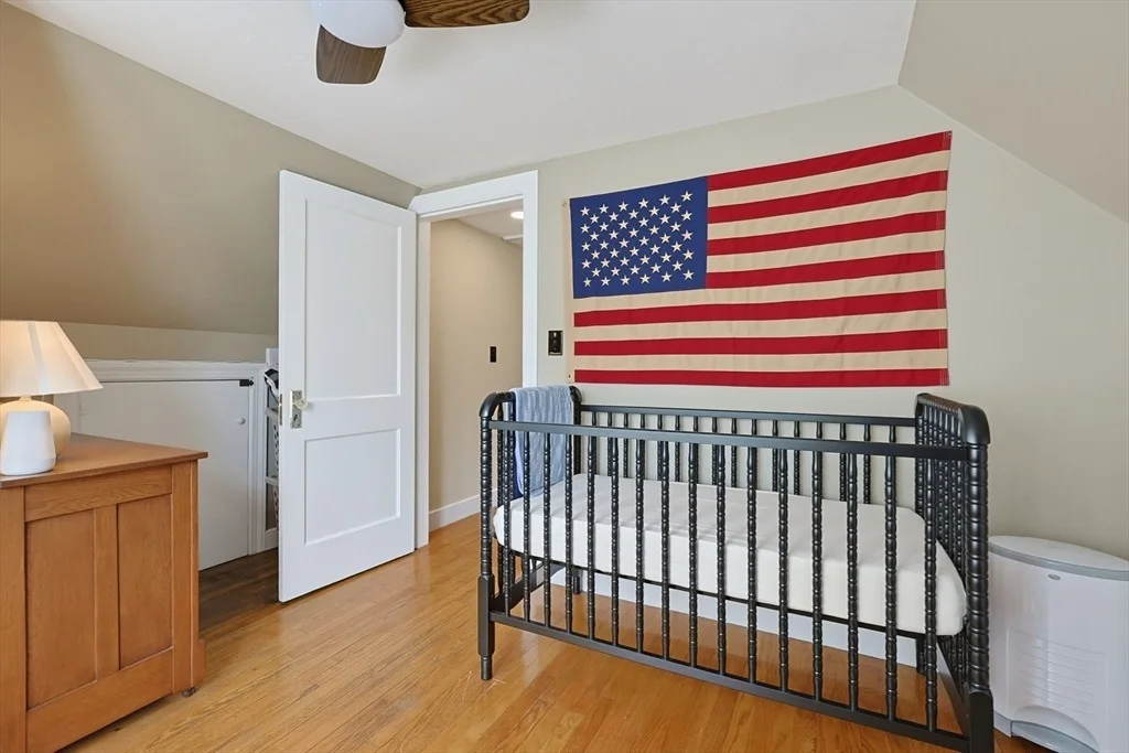 Photo of 4 Loring St