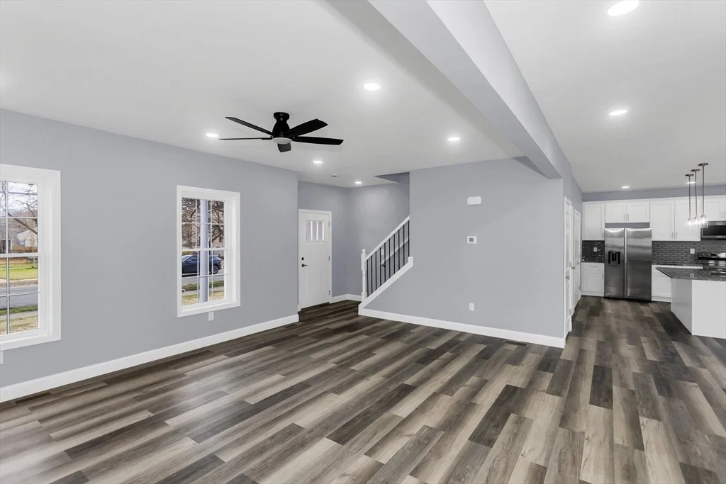 Photo of 1220 Bay Street