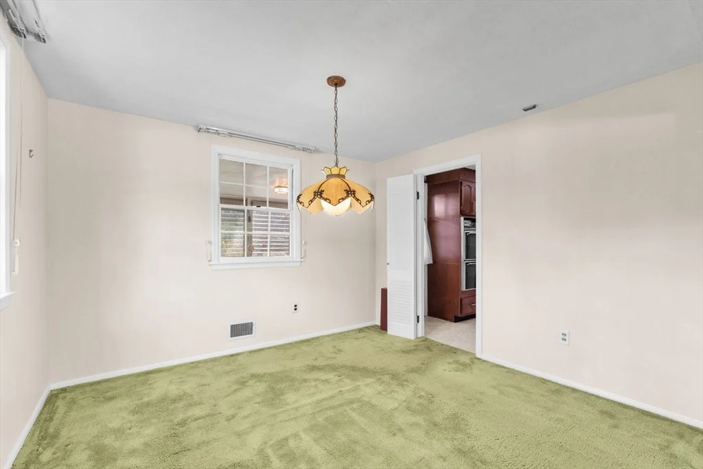 Photo of 348 Belknap