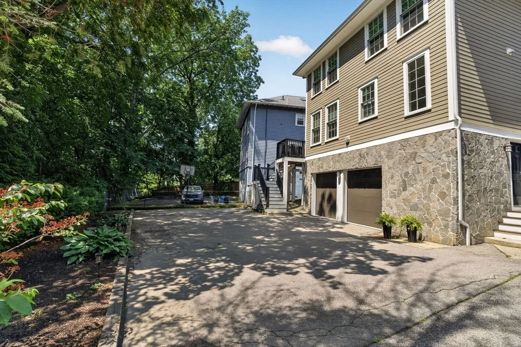 Photo of 16 York Ter