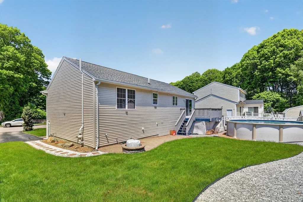 Photo of 3 Oak Leaf Cir