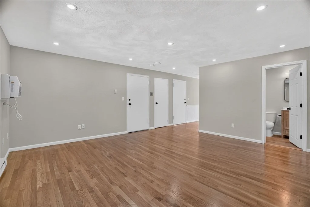 Photo of Unit B3 at 16 Appleton Park