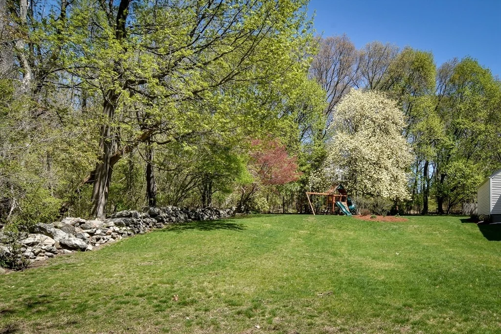 Photo of 15 Maple Lane