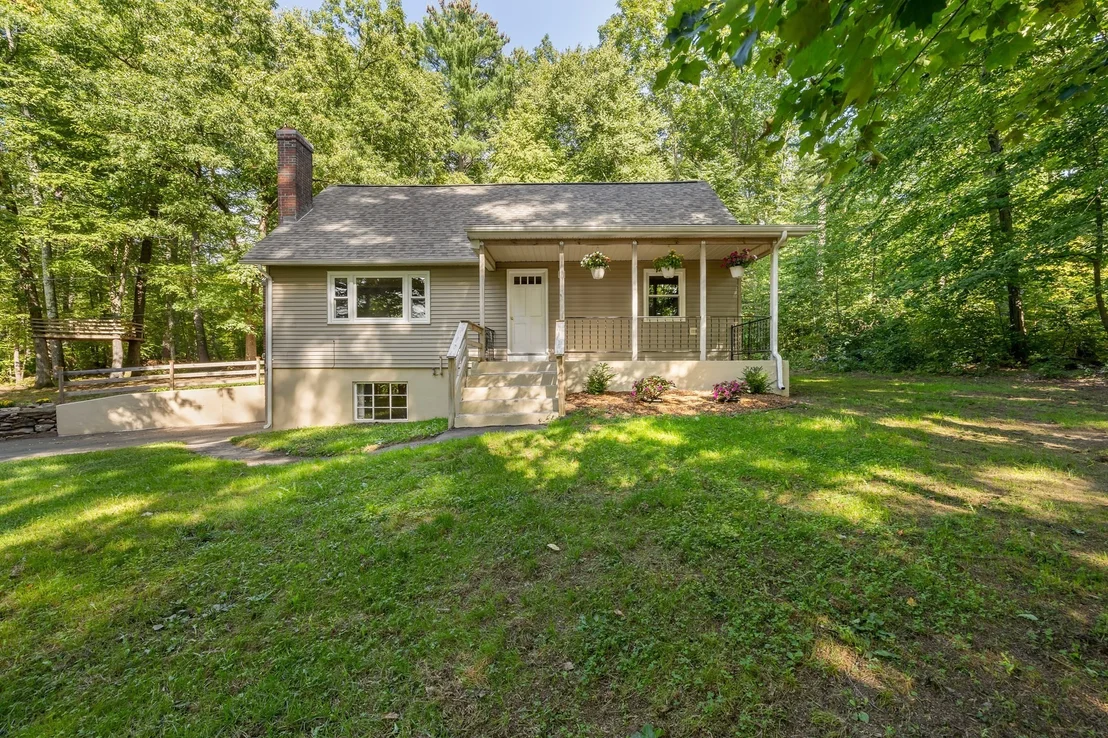 Photo of 40 Porter St