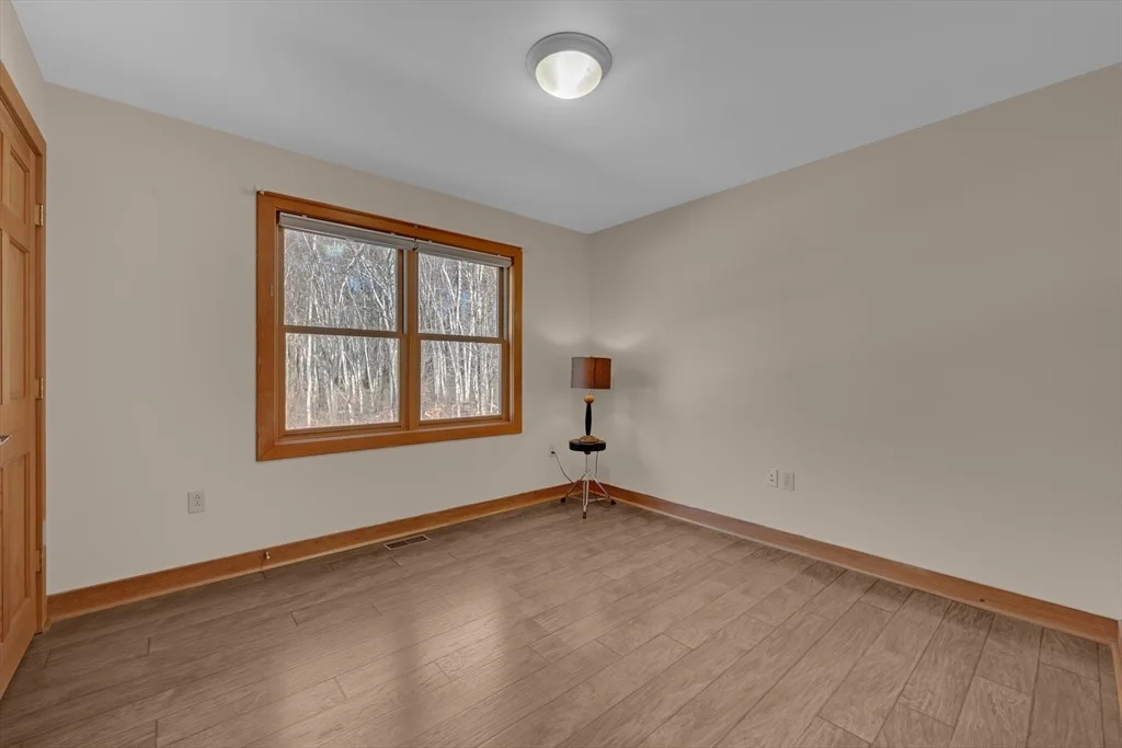Photo of 2824 Greenwich Rd