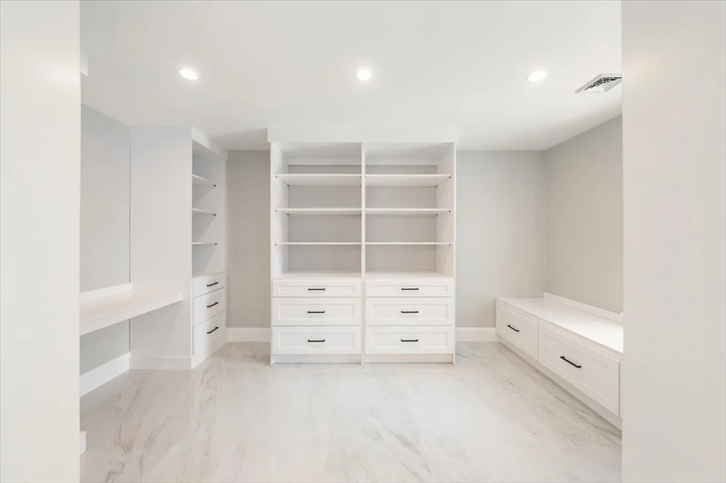 Photo of 37 Longfellow Rd