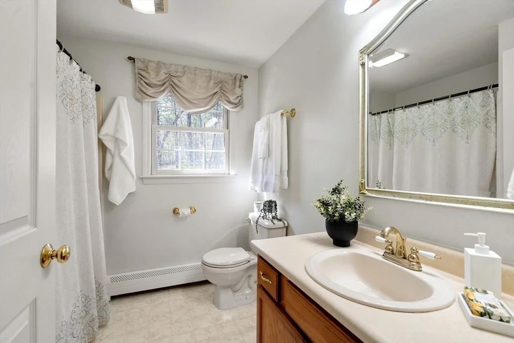 Photo of 44 Laurel Drive