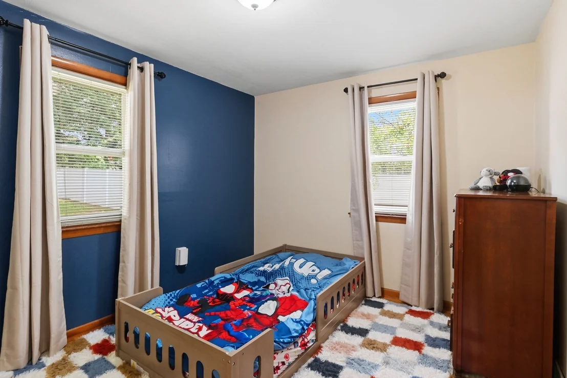 Photo of 42 N Brook Rd
