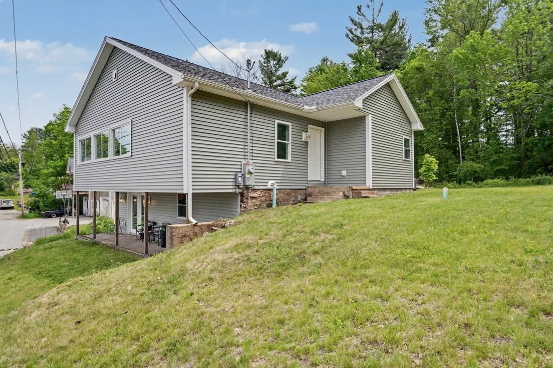 Photo of 6 Wilson Ave