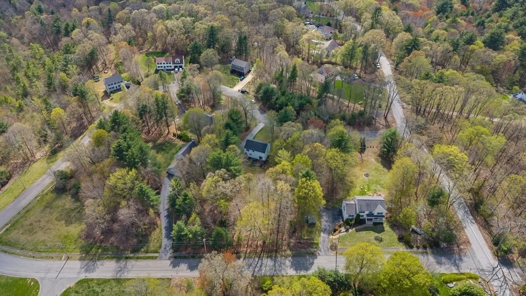 Photo of 4 Mockingbird Ln