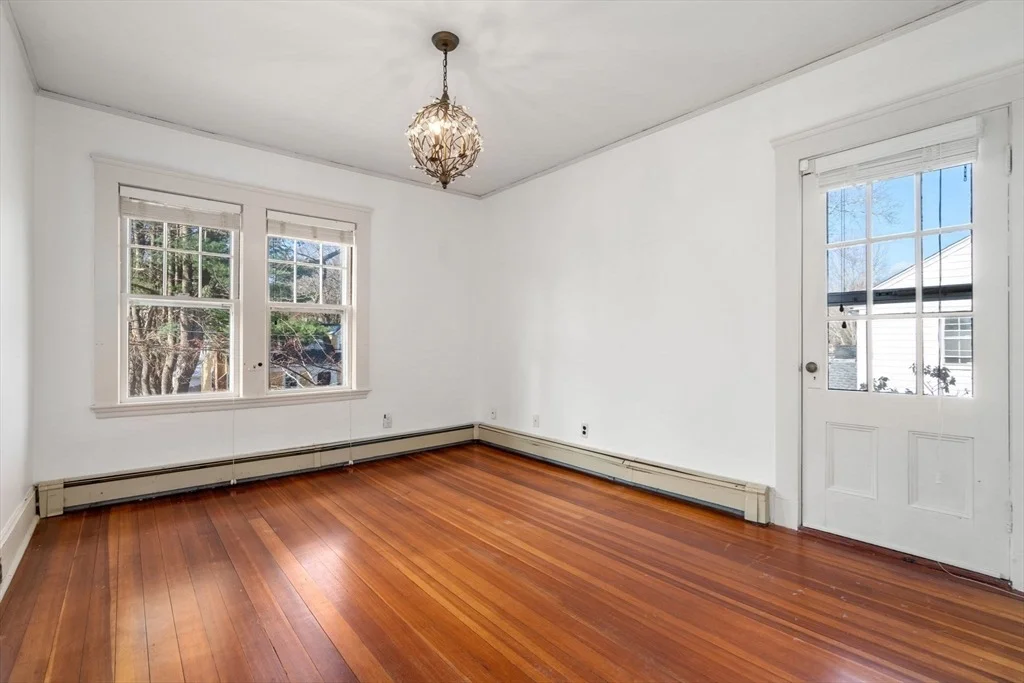 Photo of 16 Intervale Road