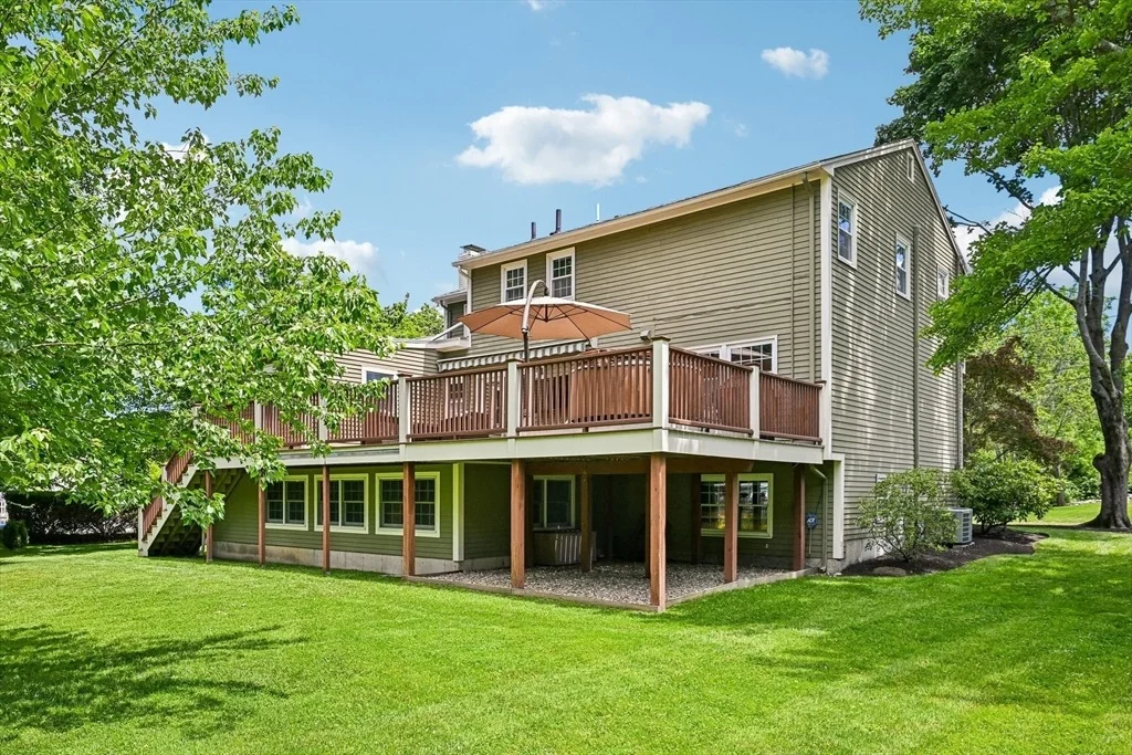 Photo of 6 Briarwood Dr
