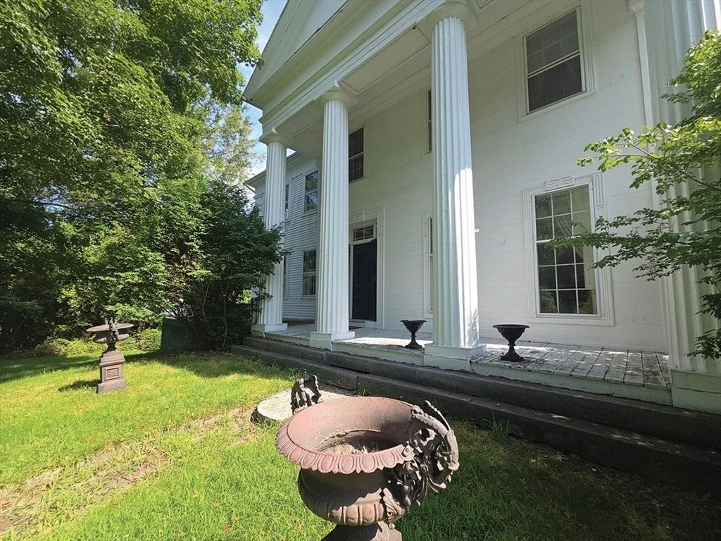 Photo of 81 Barre Rd