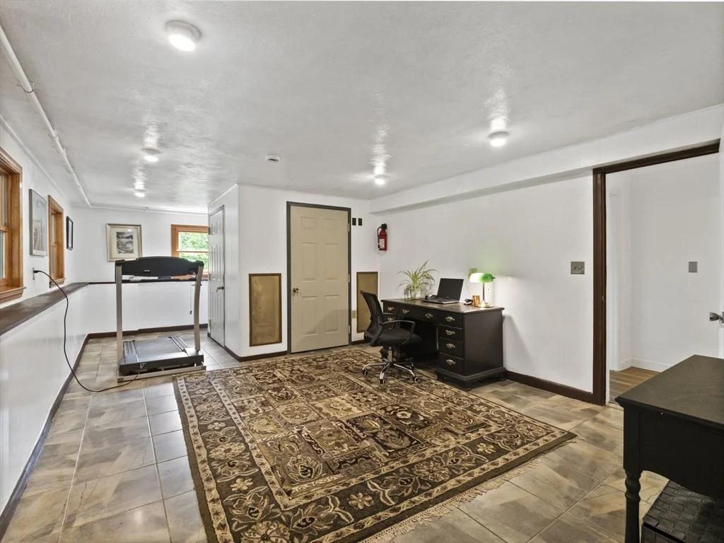 Photo of 5 Cyr Cir
