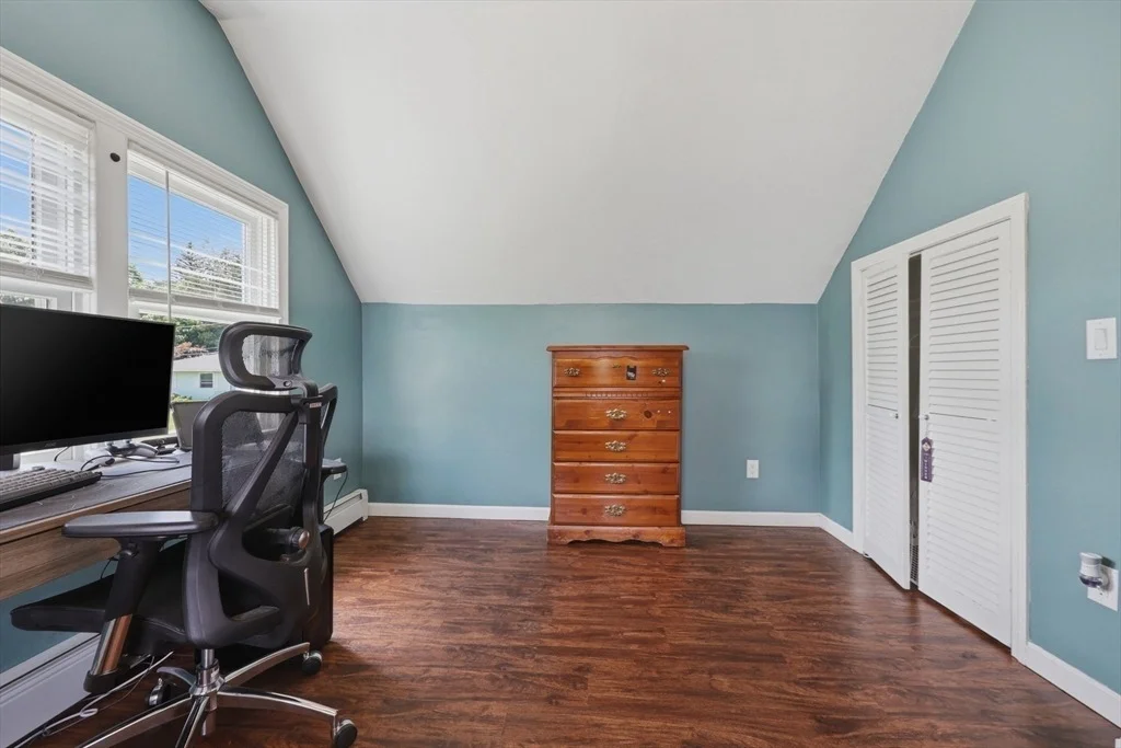 Photo of 9 Thayer Avenue