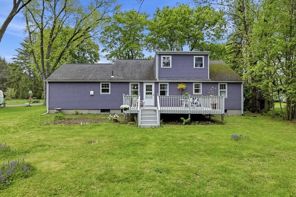 Photo of 87 Harlow Dr