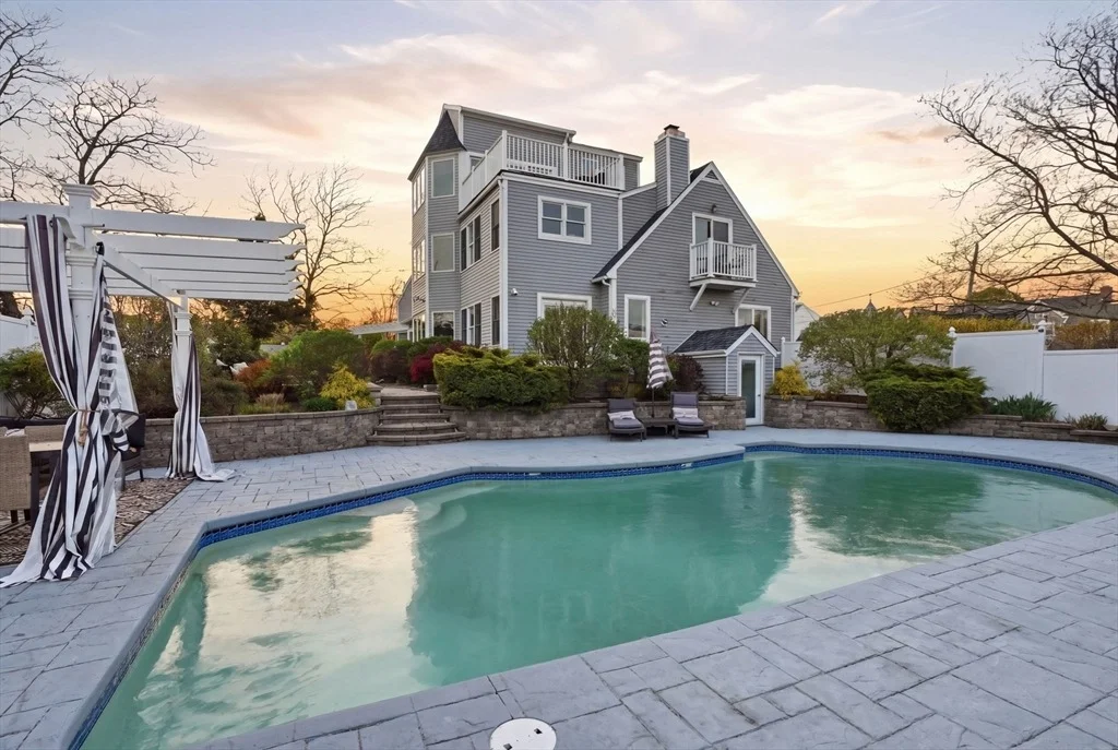Photo of 11 Brookline Road