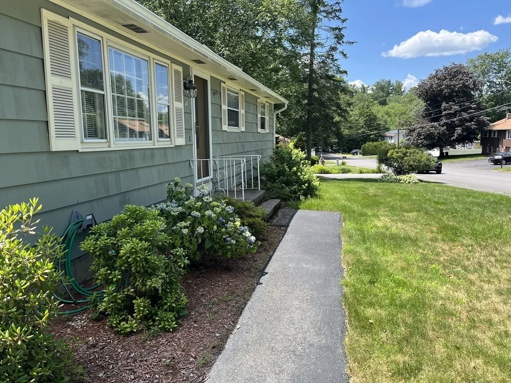 Photo of 48 Birchcroft