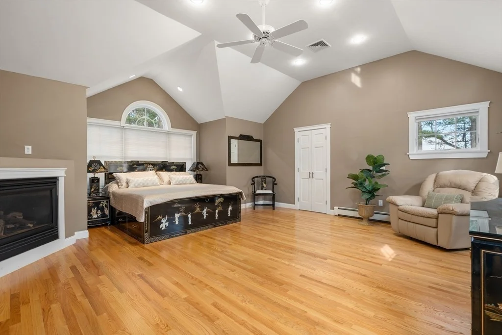 Photo of 9 Priest Road