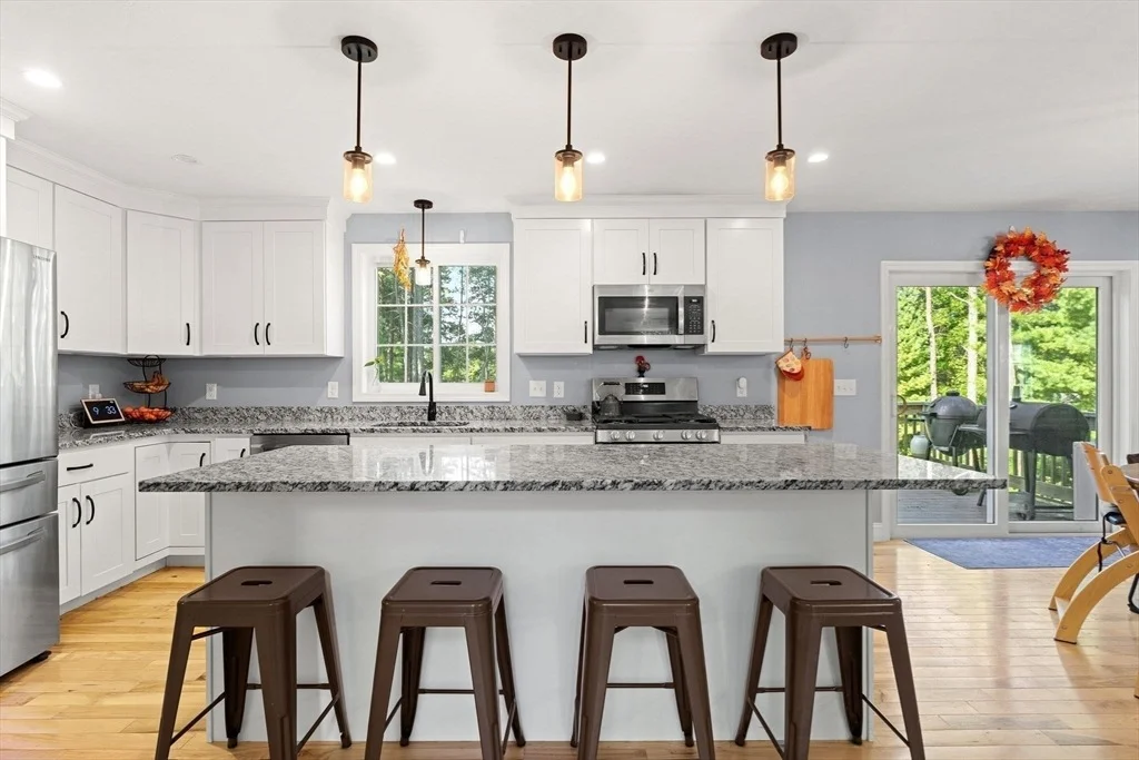 Photo of 17 Pond Edge Trl