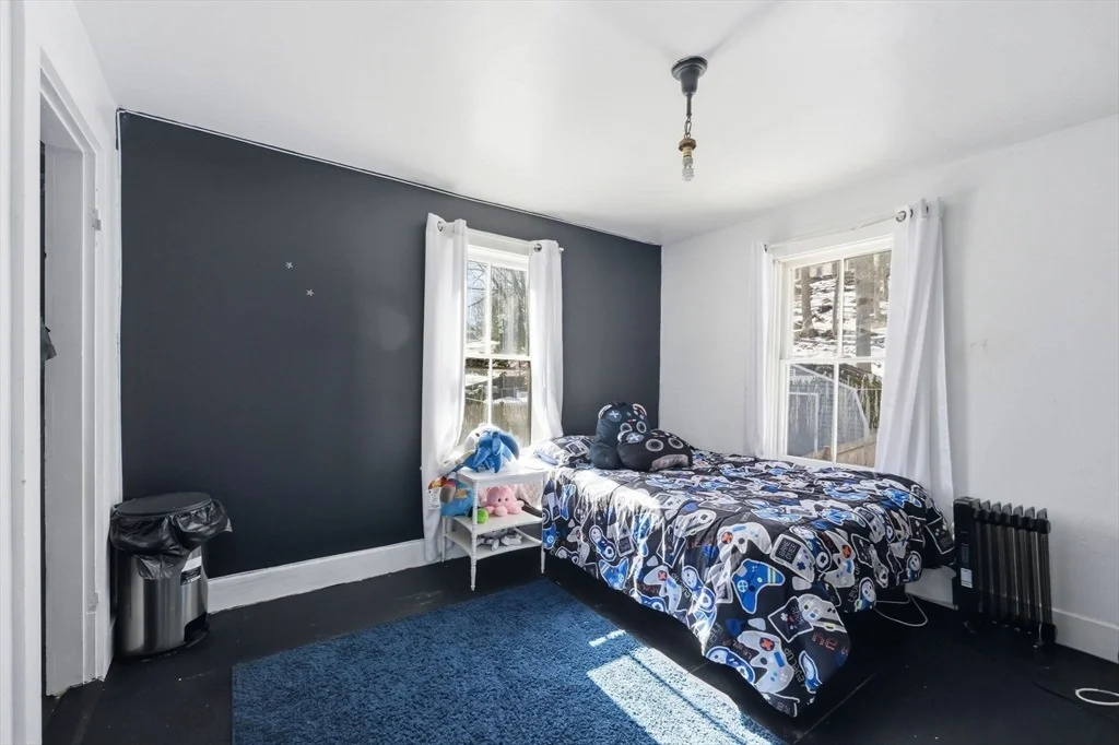 Photo of 40 Hillside Ave