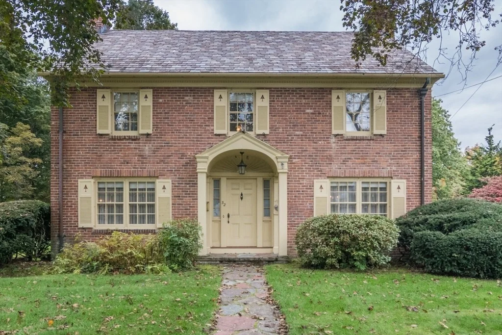 Photo of 32 Longview Dr