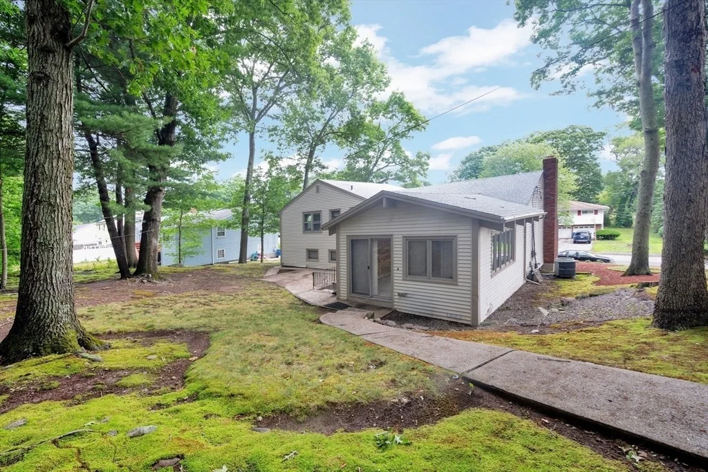 Photo of 40 Himoor Circle