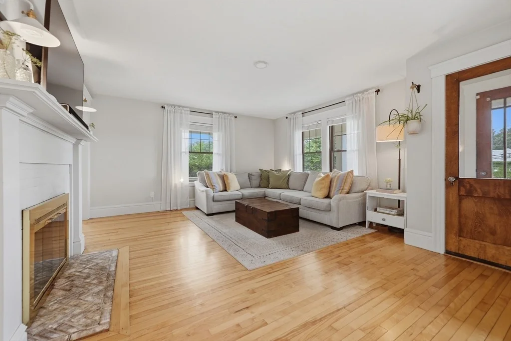 Photo of 219 Maple Avenue